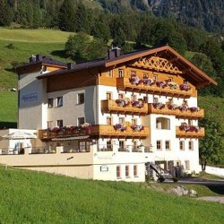 Hotel Alpenklang