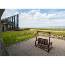 Rügen: Premium-Apartments mit Dachterrasse am feinen Sandstrand von Glowe