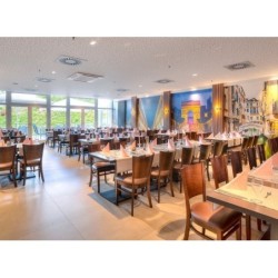 4* Hotel am Mainufer -...