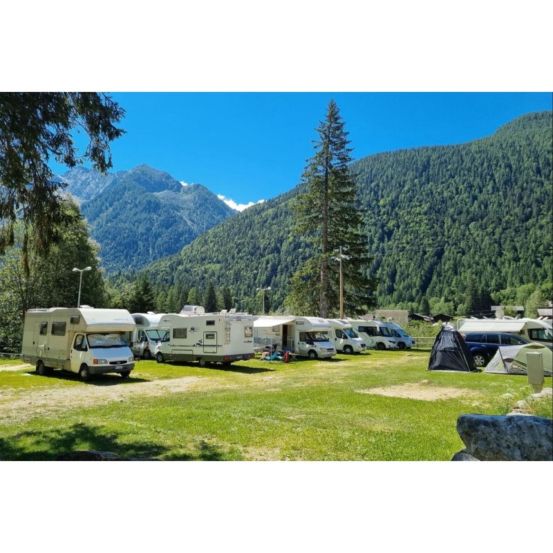 Macugnaga Natural Camping Sporting center